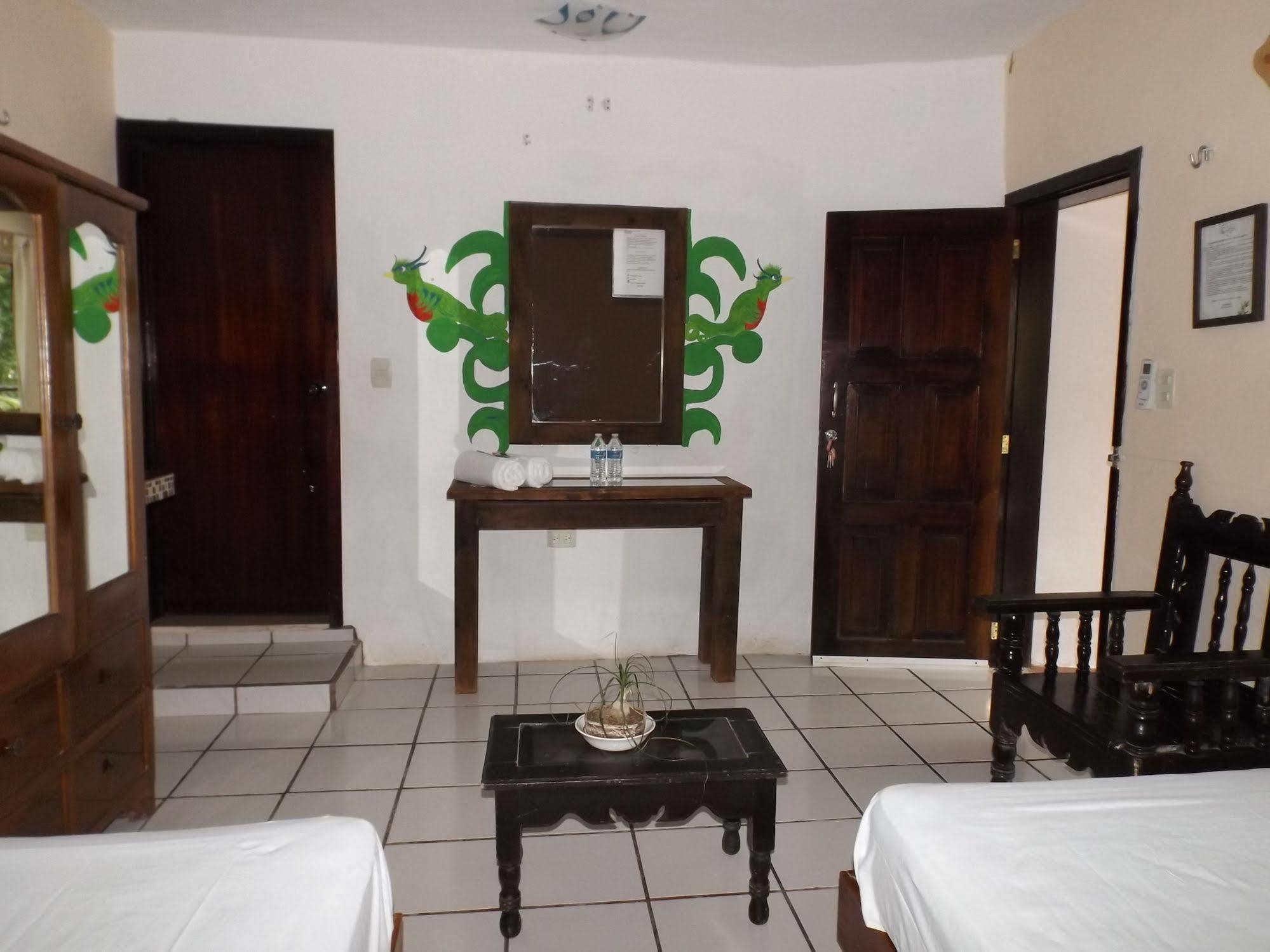 Nido Del Quetzal Hotel Bacalar Exterior photo